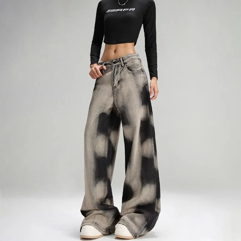Grunge Sprayed Jeans