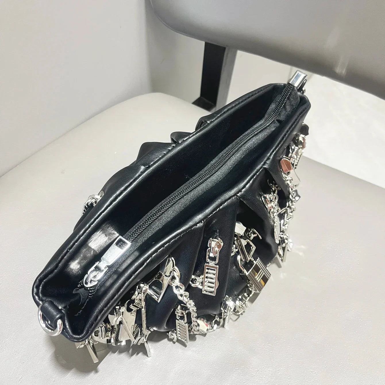 Weirdcore Zipper Charm Shoulder Bag